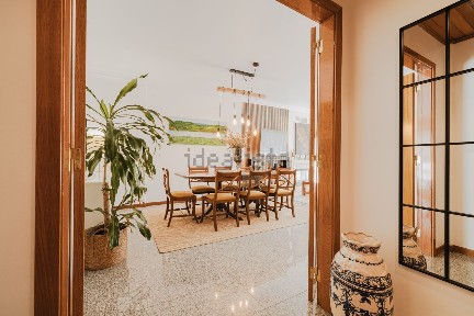 Apartamento T1 à venda na Rua Ondina Pereira