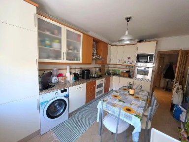 Apartamento T2 à venda na Rua Manuel João dos Santos