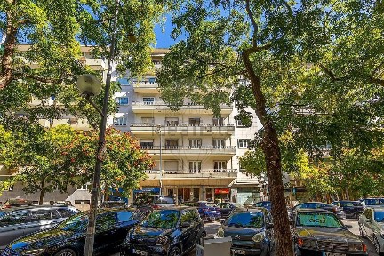Apartamento T3 à venda na Rua Marquês de Fronteira