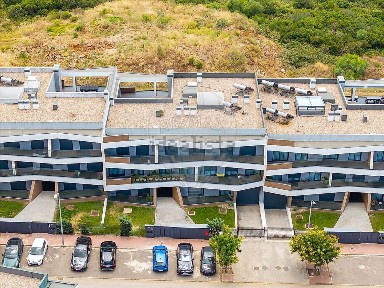Apartamento T5 à venda na Alameda dos Pinheiros