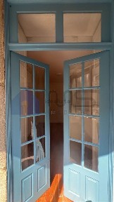 Arrendamento de apartamento T1 nos Aliados - Clérigos - Carlos Alberto