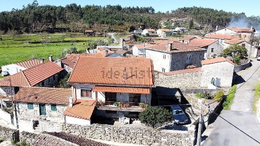 Moradia independente à venda em Pinheiro
