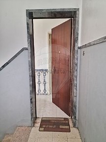 Apartamento T2 à venda na Rua Ilha de Santa Maria