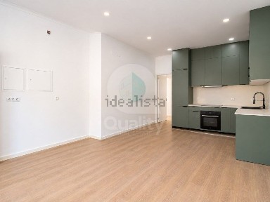 Apartamento T2 à venda no Alto do Seixalinho
