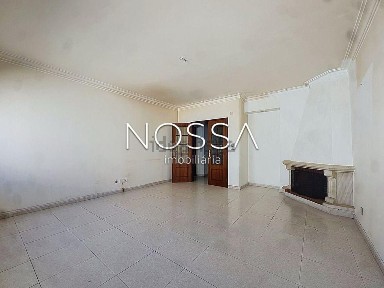 Apartamento T2 à venda na Praceta Ivo Cruz s/n