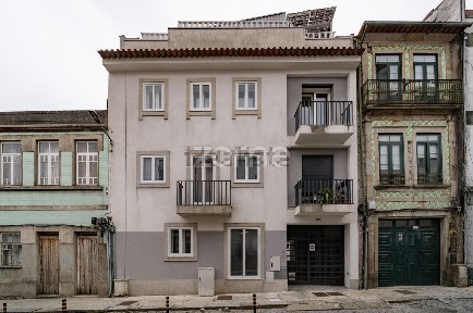 Arrendamento de apartamento T1 na Rua de São Barnabé, 17