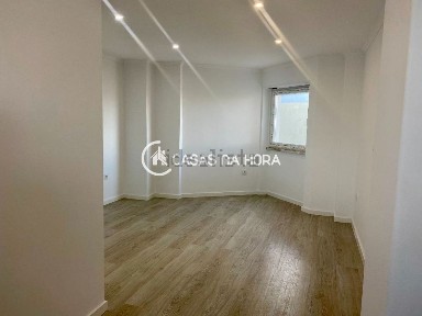 Arrendamento de apartamento T0 no Parque da Paz - Alfeite