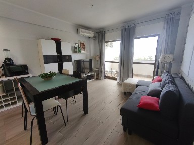 Arrendamento de apartamento T1 em Parque amendoeiras s/n
