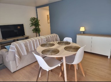Arrendamento de apartamento T2 na Rua João de Deus Oliveira