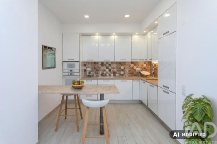 Duplex à venda no Martim Moniz