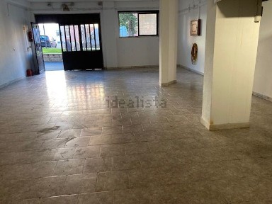 Arrendamento de armazém na Queluz de Baixo