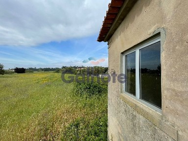 Moradia independente à venda em Montemor-o-Velho e Gatões