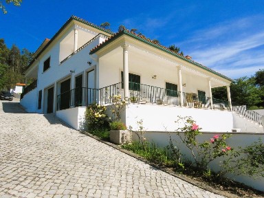 Moradia independente à venda em Penela e Rabaçal