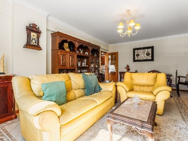 Apartamento T2 à venda na Praceta do Estado da Baía, 4
