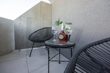 Apartamento T0 à venda na Rua General José Domingues Peres