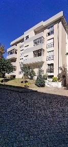Apartamento T3 à venda na Rua das Amoreiras