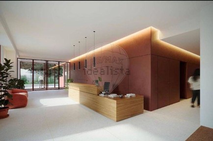 Apartamento T1 à venda na Rua Vila Franca