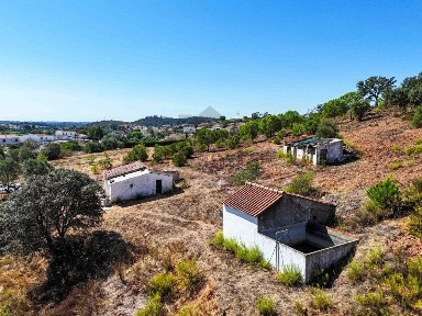Quinta à venda na Zona do Autódromo do Algarve