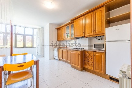 Arrendamento de apartamento T3 na Zona Nossa Senhora de Fátima