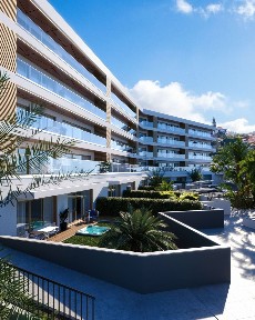 Apartamento T2 à venda na Rua Francisco Sá Carneiro, 40