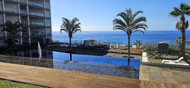 Apartamento T2 à venda na Ajuda - Amparo - Piornais