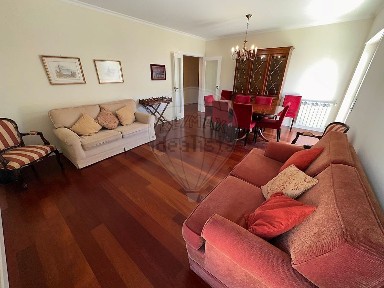 Arrendamento de apartamento T2 na Rua a Cidade e As Serras