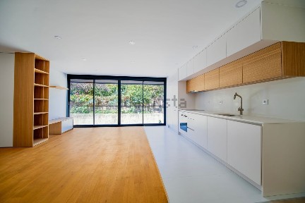 Duplex à venda na Rua Vale de Santa Rita, 294