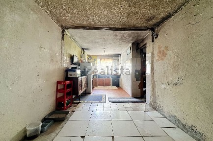 Moradia independente à venda na Rua António Graça, 23
