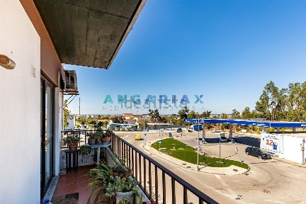 Apartamento T3 à venda em Marrazes e Barosa