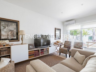 Apartamento T2 à venda na Rua de Aviz