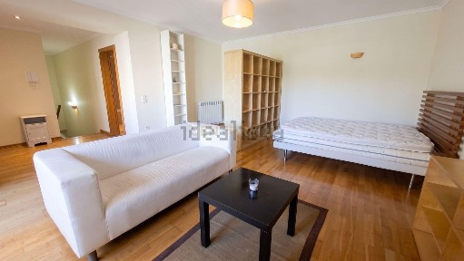 Arrendamento de apartamento T0 na Rua de o Primeiro de Janeiro, 358