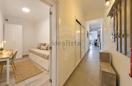Apartamento T2 à venda na Rua do Martinhal