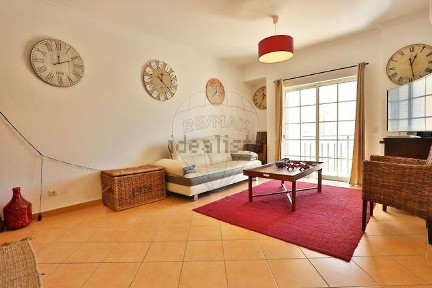 Apartamento T2 à venda em Urbanização Encostas das Oliveiras
