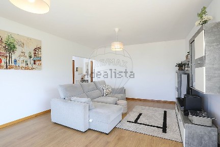 Apartamento T1 à venda na Rua de Santa Teresa