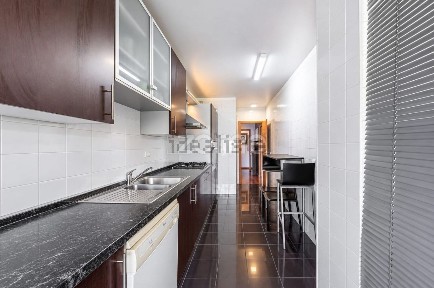 Arrendamento de apartamento T2 na Rua de Santa Eulália s/n