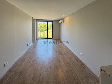 Arrendamento de apartamento T1 na Rua de São Victor