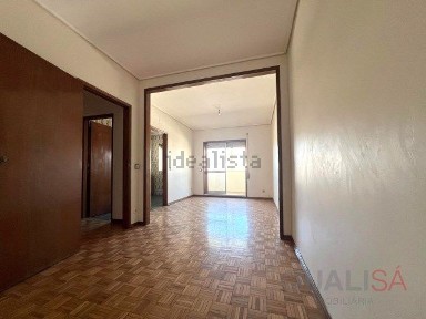 Arrendamento de apartamento T1 na Rua do Sardoal