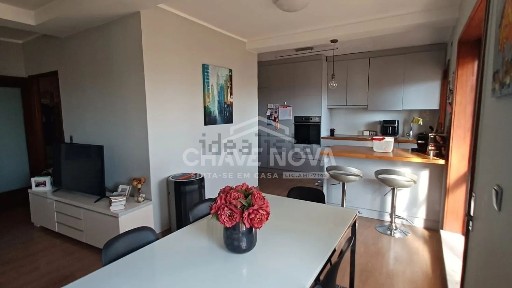 Apartamento T2 à venda na Rua de Monte do Crasto