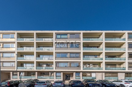 Apartamento T3 à venda na Rua António Pereira Maia s/n
