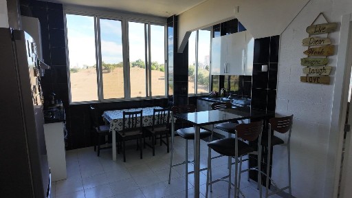 Duplex à venda na Torre da Marinha