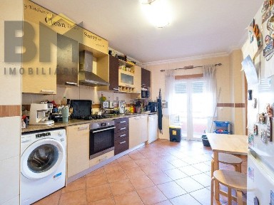 Apartamento T3 à venda em Castelo Branco