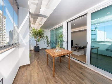 Penthouse à venda na Avenida Fontes Pereira de Melo