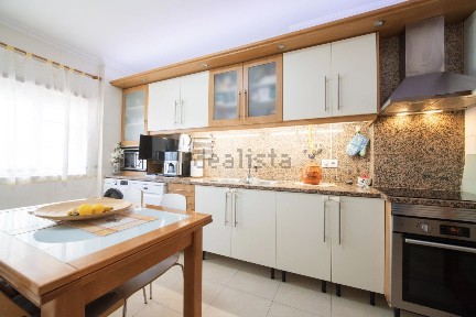 Apartamento T3 à venda na Lavradio