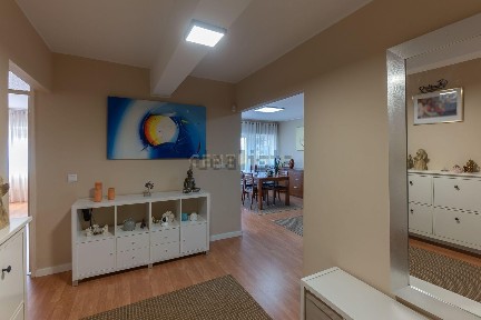 Apartamento T1 à venda na Rua Dom Nuno Álvares Pereira, 156
