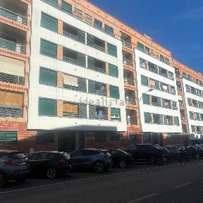 Arrendamento de apartamento T3 na Rua da Eira