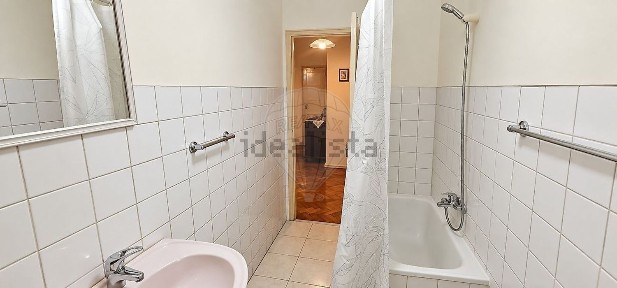 Apartamento T1 à venda na Rua São Tomé