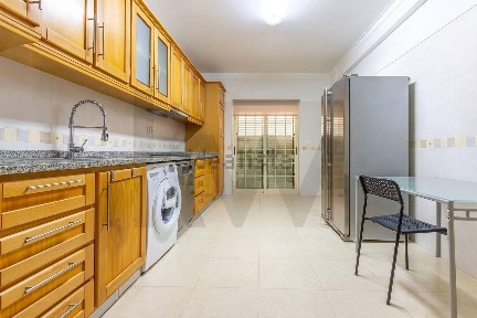 Casa ou moradia à venda no Vale de Milhaços