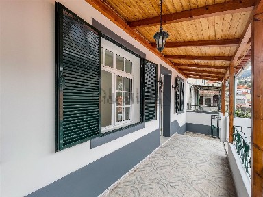Andar de moradia à venda no Bairro dos Moinhos Rua 3, 3 b