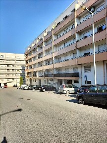 Arrendamento de apartamento T1 na Rua Tenente Coronel Dias Pereira
