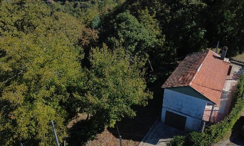 Moradia independente à venda em Água Levada